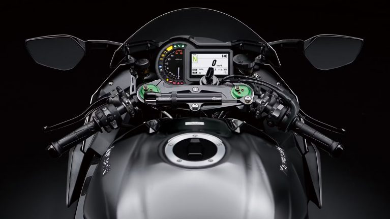 چرا کاوازاکی نینجا H2R جذاب ترین ابر موتورسیکلت دنیاست؟